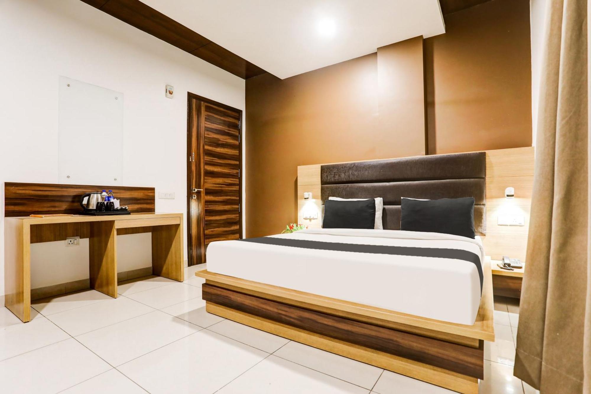 Hotel O Jmk