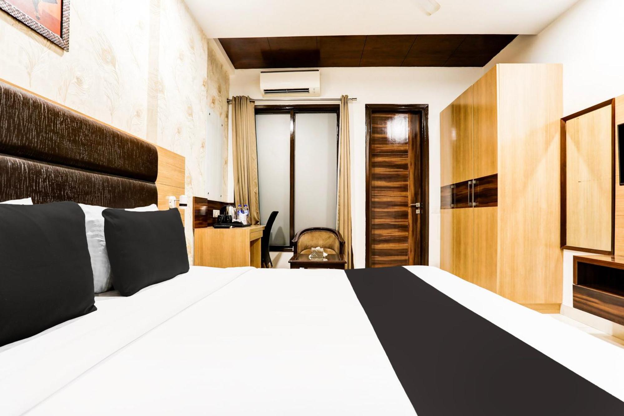 O Jmk Hotel New Delhi