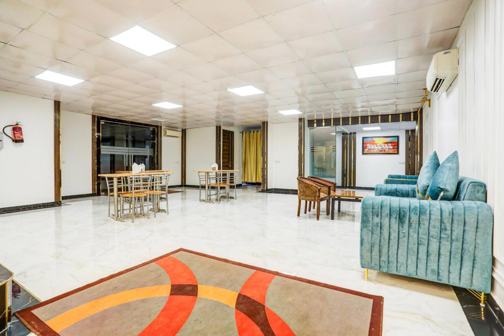 Hotel O Jmk New Delhi