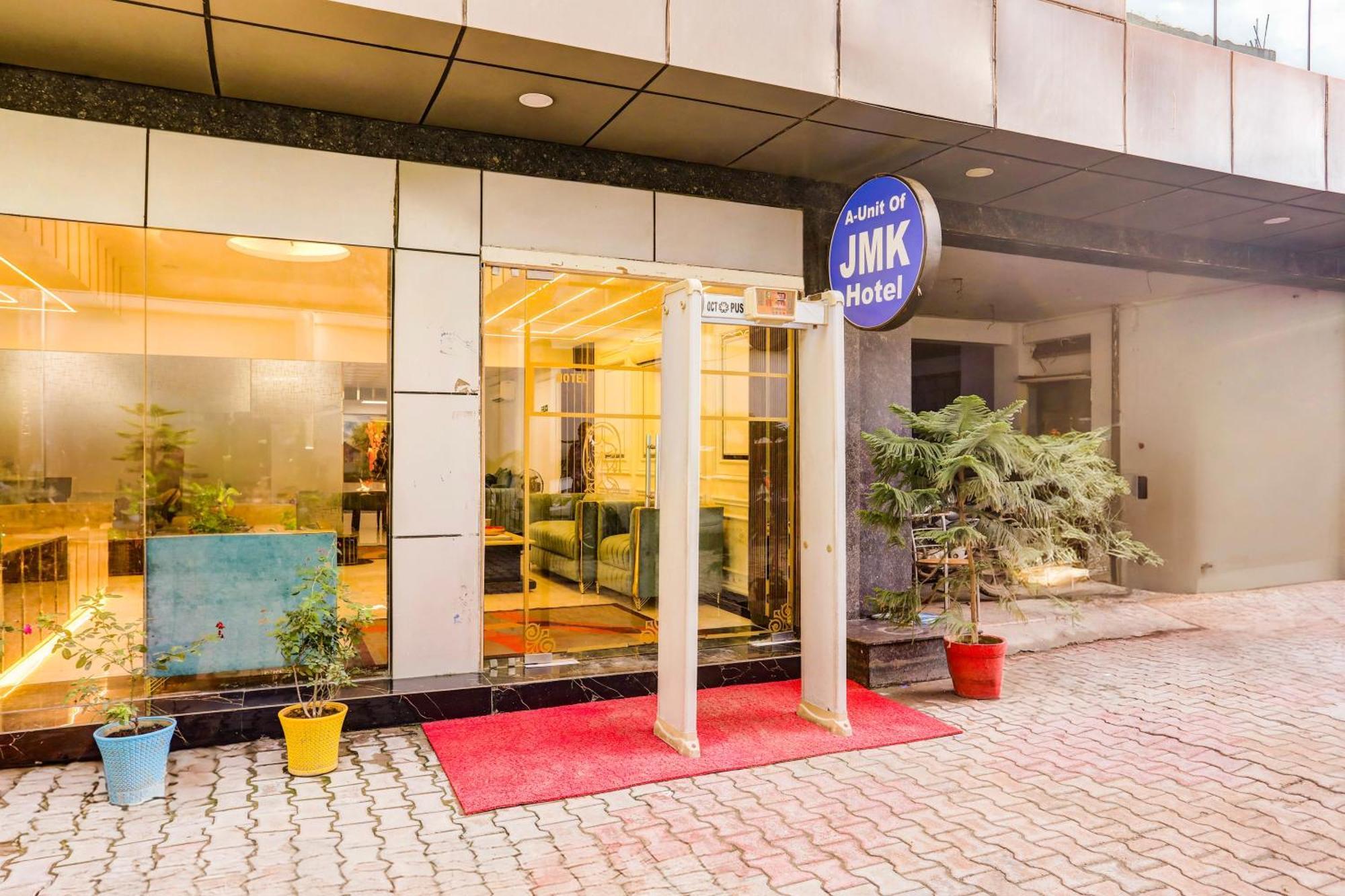 O Jmk Hotel New Delhi